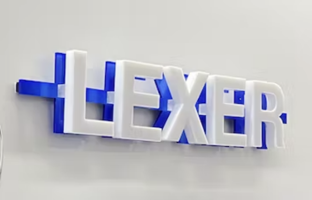 社名「LEXER」の由来